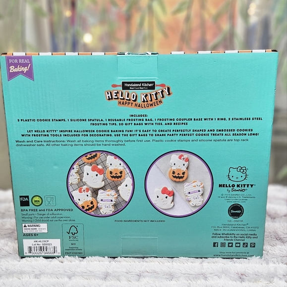 Hello Kitty Cookie Set - Picture 6 of 6